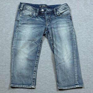 Silver Tuesday Crop Womens Blue Denim Capri Jeans Low Rise Light Wash Size W29
